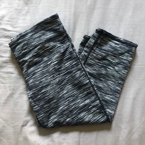 Girls Capri yoga pants 🧘‍♀️